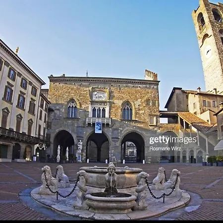 Sotto Le Mura Oda ve Kahvaltı Bergamo